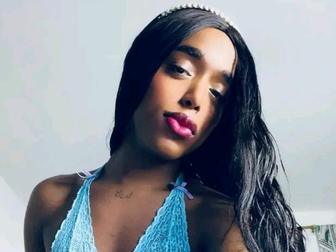 Nashla370 live on ImLive